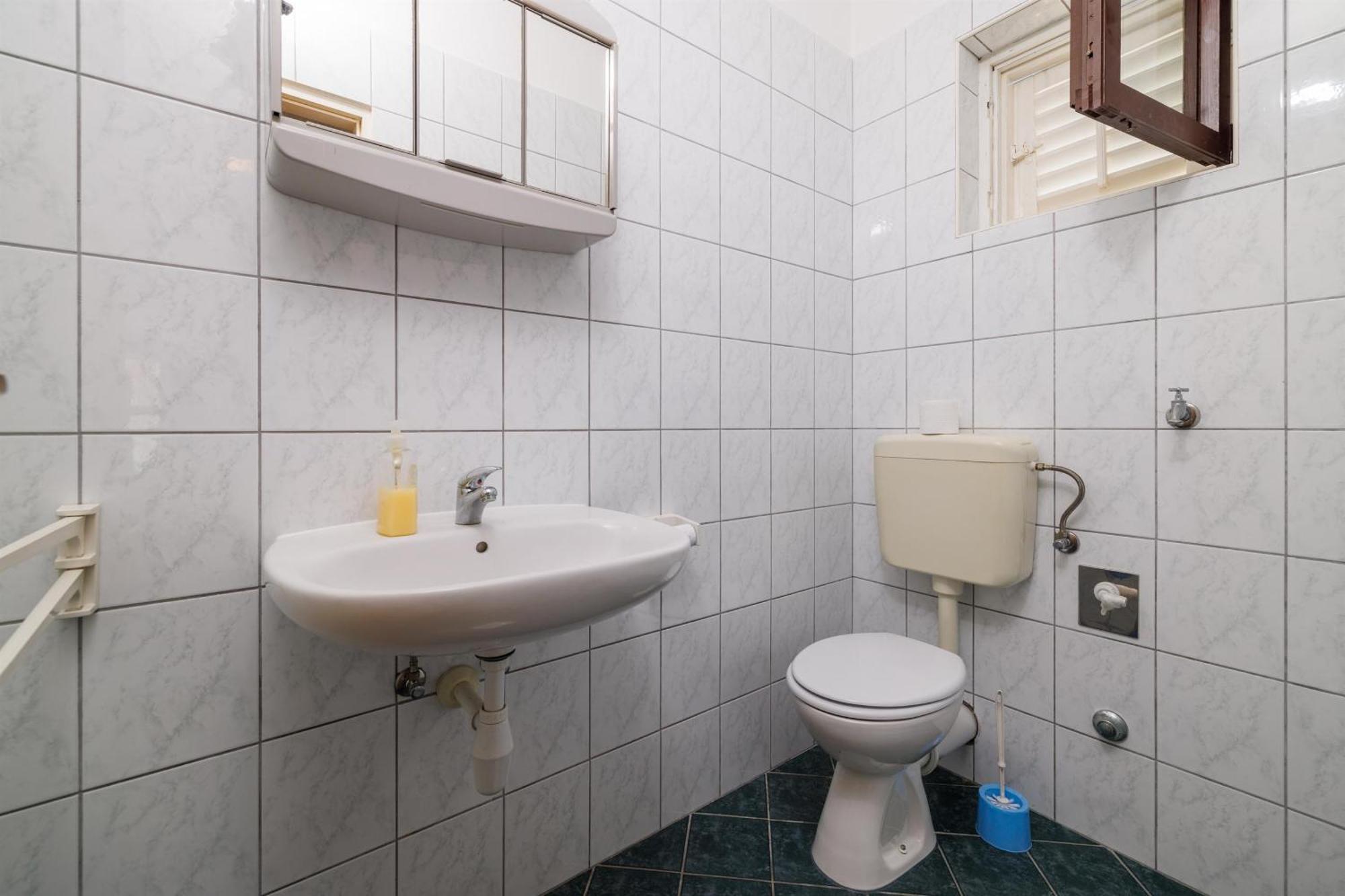 Rooms Mande Banjol Bagian luar foto